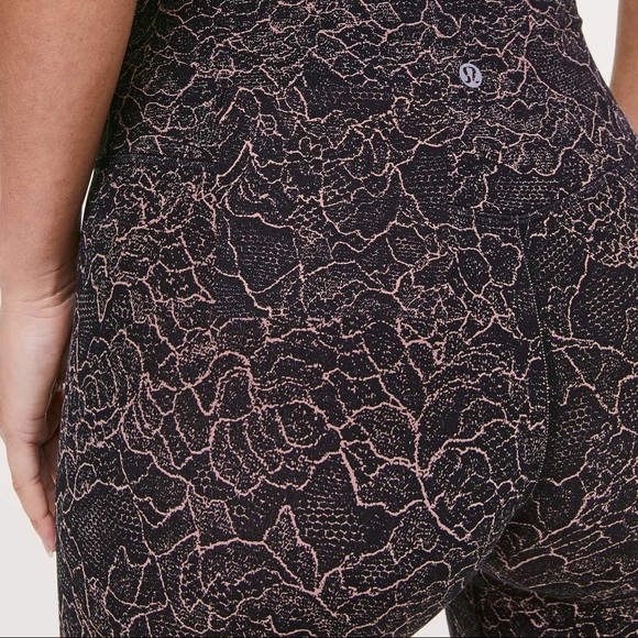 Lululemon Align 28” leggings in lacescape Spanish rose black - Picture 2 of 10